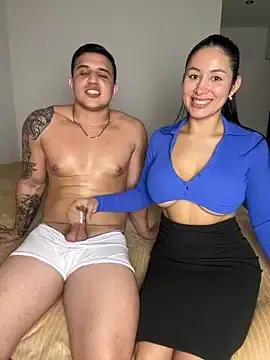 Girls free live sex cams: Check out the satisfaction of typing and cam2cam with our sensual livestreamers, who will teach you all about temptation and desires with their smoking hot physiques.