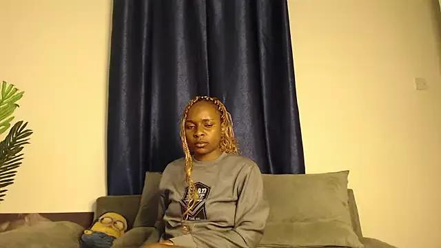 sexy-caramel-goddess from StripChat is Freechat