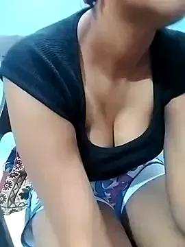 Sexy-Pinky from StripChat is Freechat