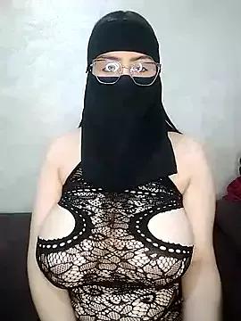 Sexy__Arab from StripChat is Freechat