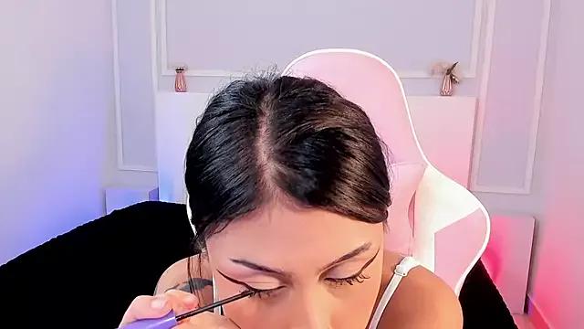 SharonBoone from StripChat is Freechat