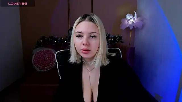 Sherry__cherry from StripChat is Freechat