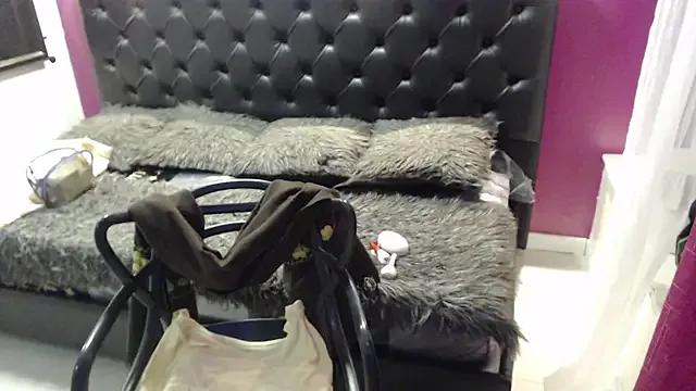 Skarlet_Grey from StripChat is Freechat