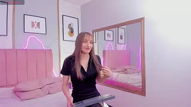 SkinnyFavre from StripChat is Freechat