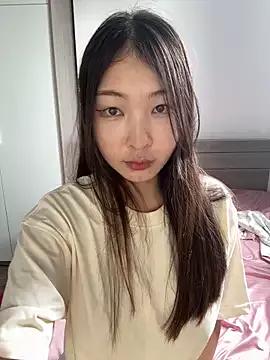 SkylerMoon from StripChat is Freechat