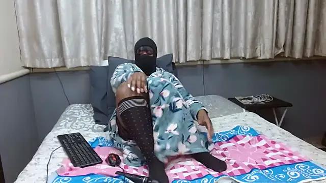 SlutyAngelxxx from StripChat is Freechat