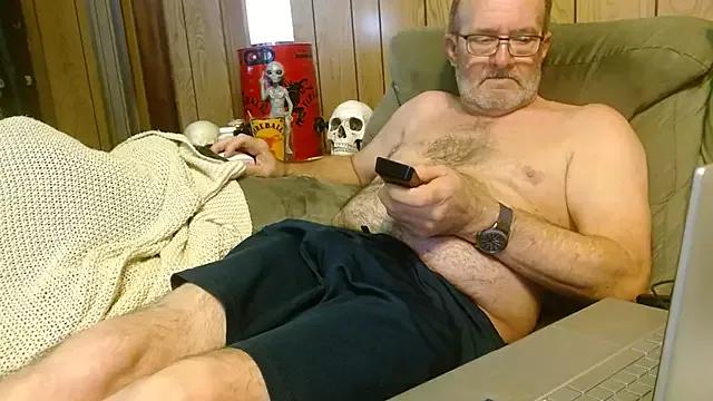 snickers1 from StripChat is Freechat