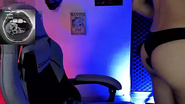 sofi_pretty_uwu- from StripChat is Freechat