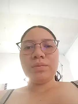 SofisexSquirt from StripChat is Freechat