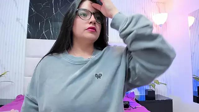 Sophiaa_Snow from StripChat is Freechat