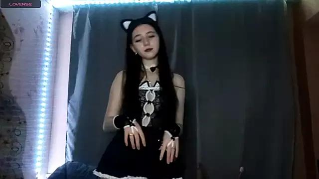 Sophiecuttie from StripChat is Freechat