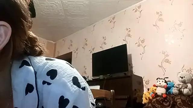 Sophiecuttie from StripChat is Freechat