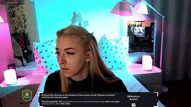 space_danger from StripChat is Freechat