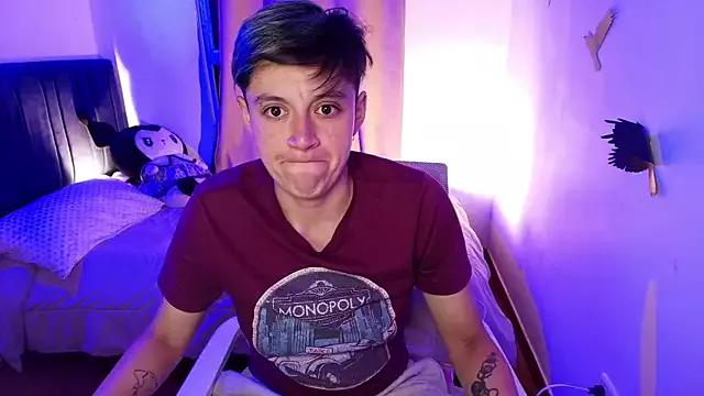 spicyferny from StripChat is Freechat