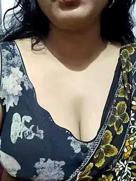 spicysuhana from StripChat is Freechat