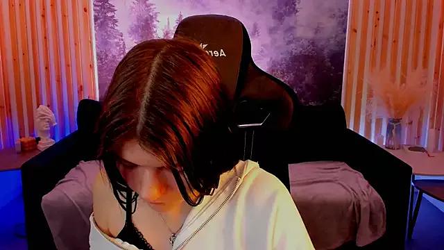 StasyaCollins from StripChat is Freechat