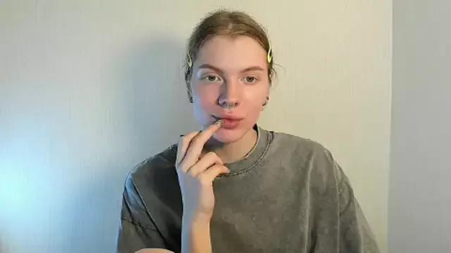 StellaDavis from StripChat is Freechat