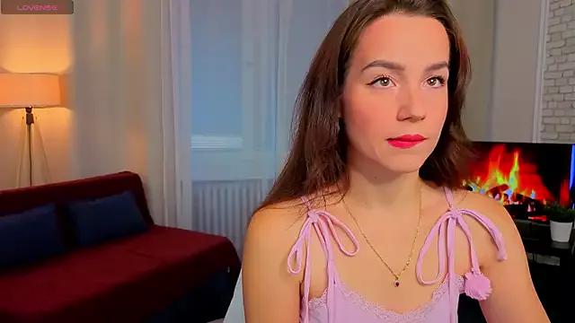 StellaNightt from StripChat is Freechat