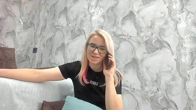 Girls free live sex cams: Check out the satisfaction of typing and cam2cam with our sensual livestreamers, who will teach you all about temptation and desires with their smoking hot physiques.