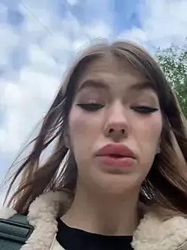 Summer_Mia69 from StripChat is Freechat