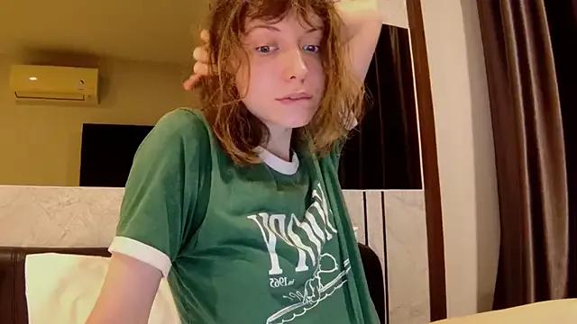 sun_place from StripChat is Freechat