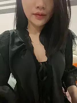Sunny_babyy from StripChat is Freechat
