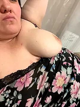 SunnyLeila2101 from StripChat is Freechat