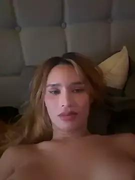 Girls free live sex cams: Check out the satisfaction of typing and cam2cam with our sensual livestreamers, who will teach you all about temptation and desires with their smoking hot physiques.