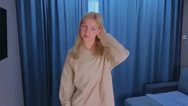 Susan_Sanders_ from StripChat is Freechat