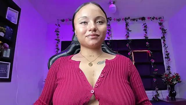 sweelanna__ from StripChat