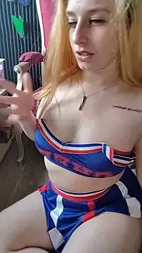Sweet-SpicyOff from StripChat is Freechat