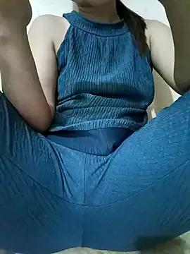 Sweet_asianlove from StripChat is Freechat