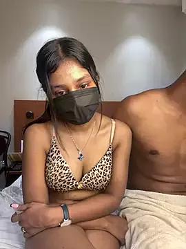 Photos of Swetieeeee from StripChat is Freechat
