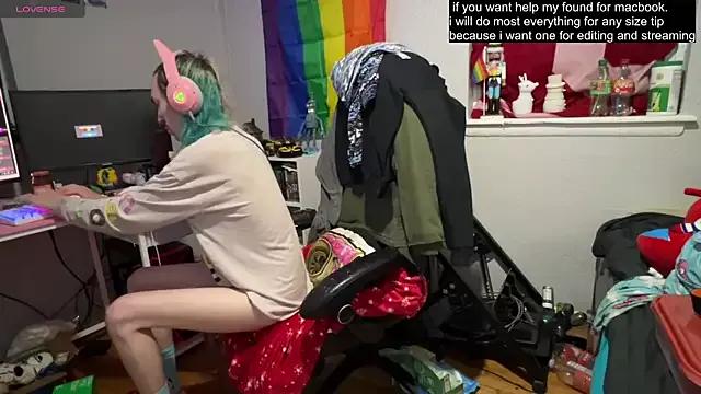 Girls free live sex cams: Check out the satisfaction of typing and cam2cam with our sensual livestreamers, who will teach you all about temptation and desires with their smoking hot physiques.