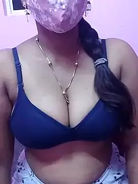 Tamil_Amul from StripChat is Freechat