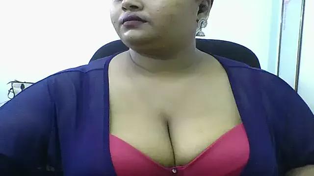 tamil_ureniya from StripChat is Freechat