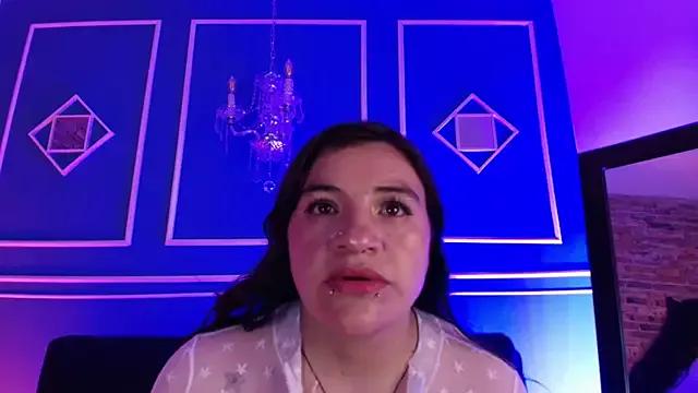 TaraTaylorr from StripChat is Freechat