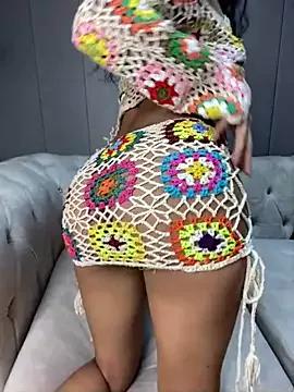 Tatiana_18pink from StripChat is Freechat