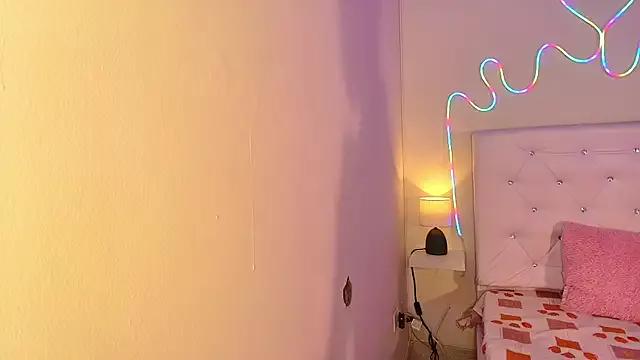 tatixxxvega from StripChat is Freechat