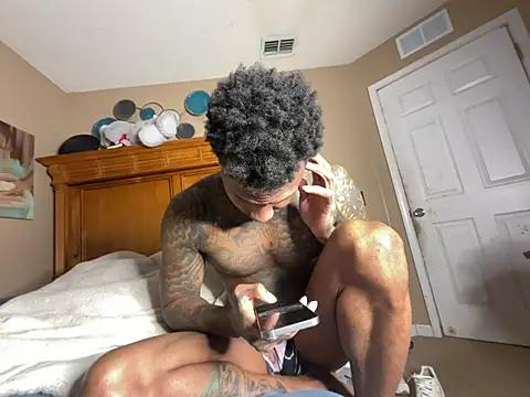 Girls free live sex cams: Check out the satisfaction of typing and cam2cam with our sensual livestreamers, who will teach you all about temptation and desires with their smoking hot physiques.