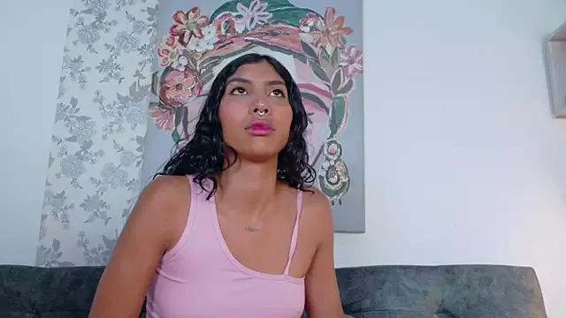 taty_miller from StripChat is Freechat
