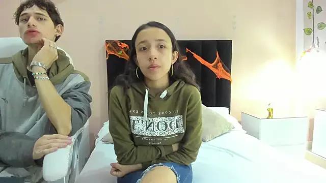 Taylor_and_exidt from StripChat is Freechat
