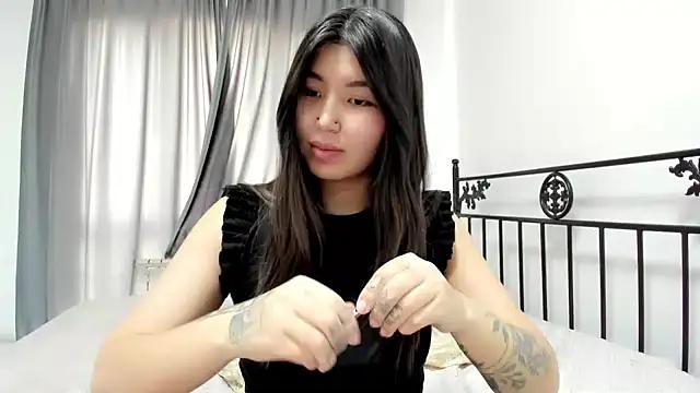 TeenLin from StripChat