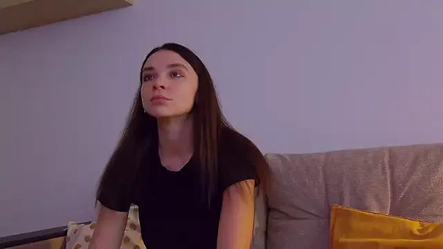 TeenyMariaXx from StripChat is Freechat