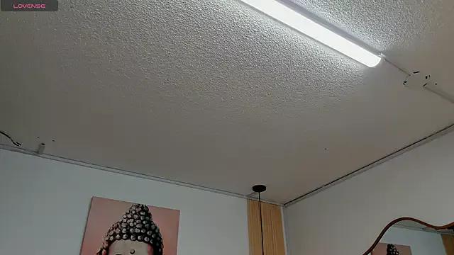 Teffa_bloom from StripChat is Freechat