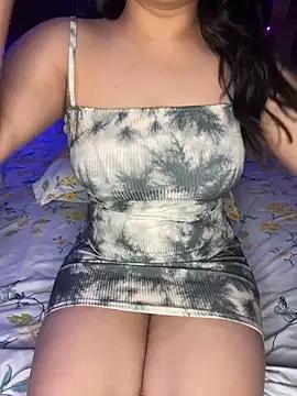 Girls free live sex cams: Check out the satisfaction of typing and cam2cam with our sensual livestreamers, who will teach you all about temptation and desires with their smoking hot physiques.