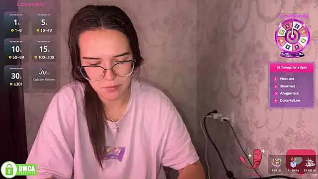 the_princese from StripChat is Freechat