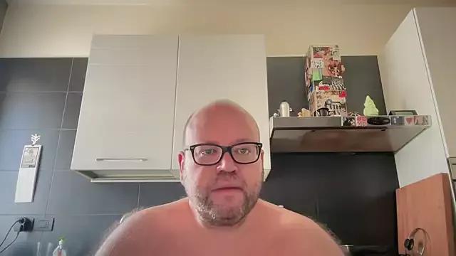Girls free live sex cams: Check out the satisfaction of typing and cam2cam with our sensual livestreamers, who will teach you all about temptation and desires with their smoking hot physiques.