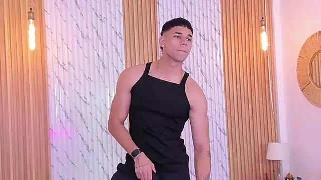 thomas_walker0 from StripChat is Freechat
