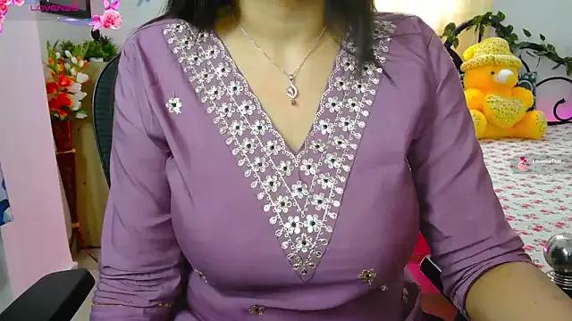 Photos of thyAnvi from StripChat is Freechat